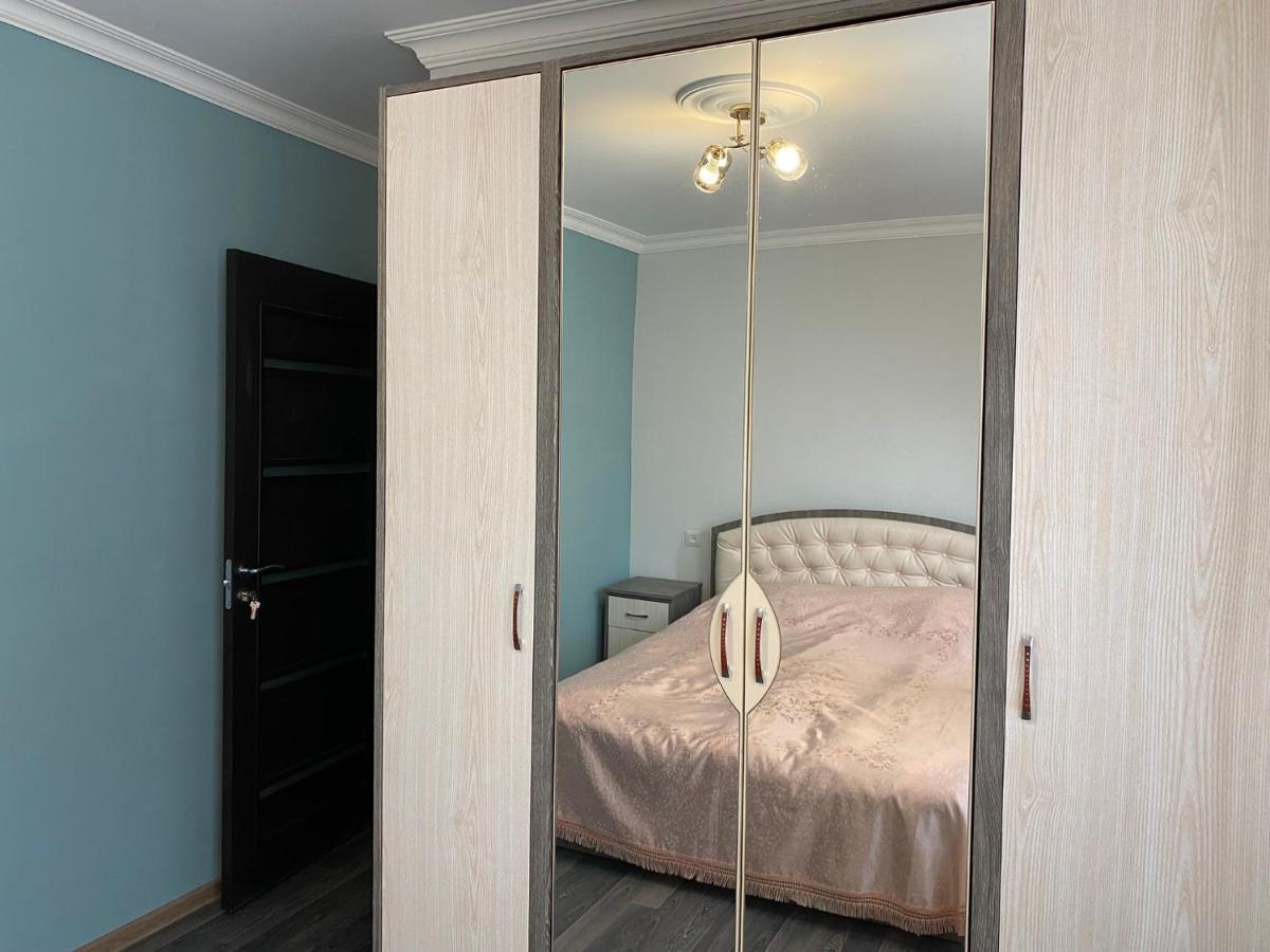 Lovely 2-Bedroom Apartment Near Ayb School Dilijan Exterior photo